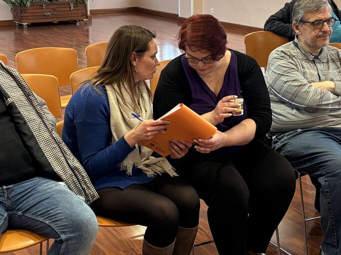 IMG_5479-2-edited Le Conseil d’Administration et le Comité directeur de CETA Radio